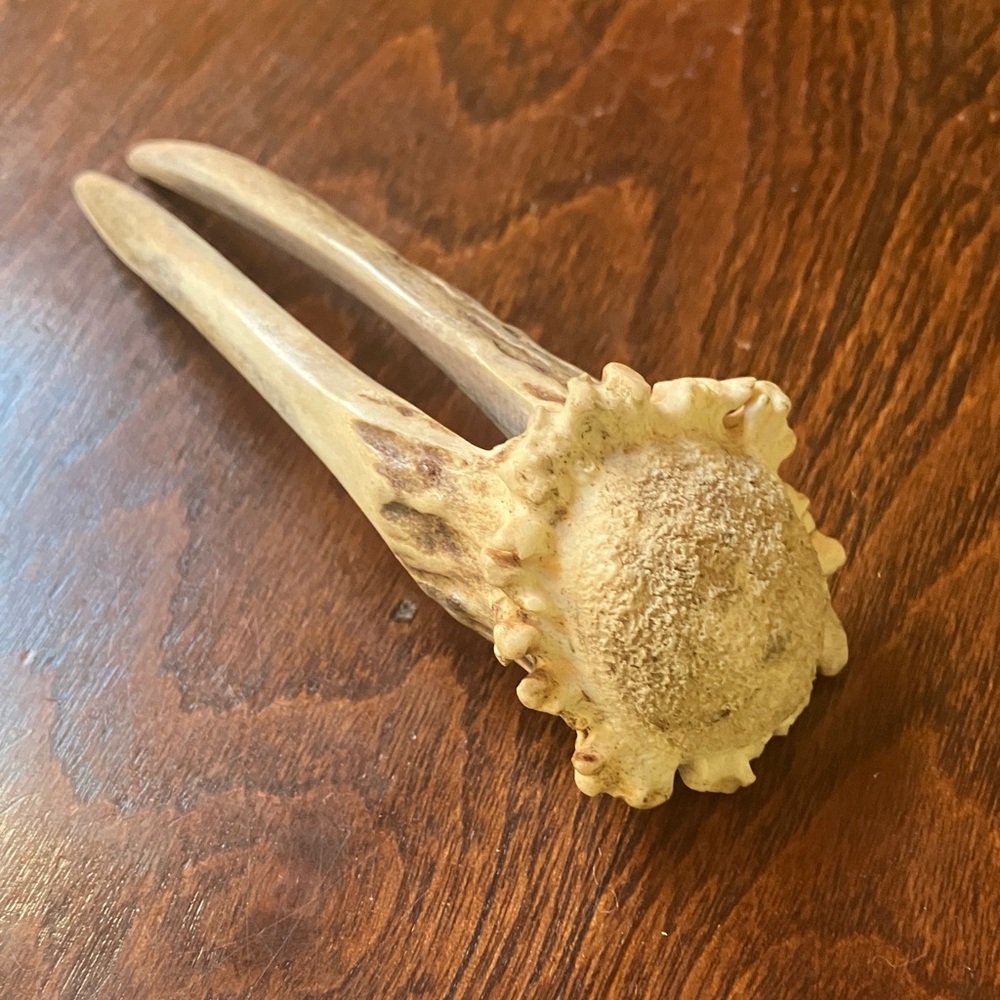 Hand Crafted Natural Horn 2 Pronged Hair Accessory